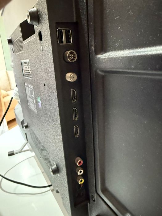 Телевизор DEXP LED