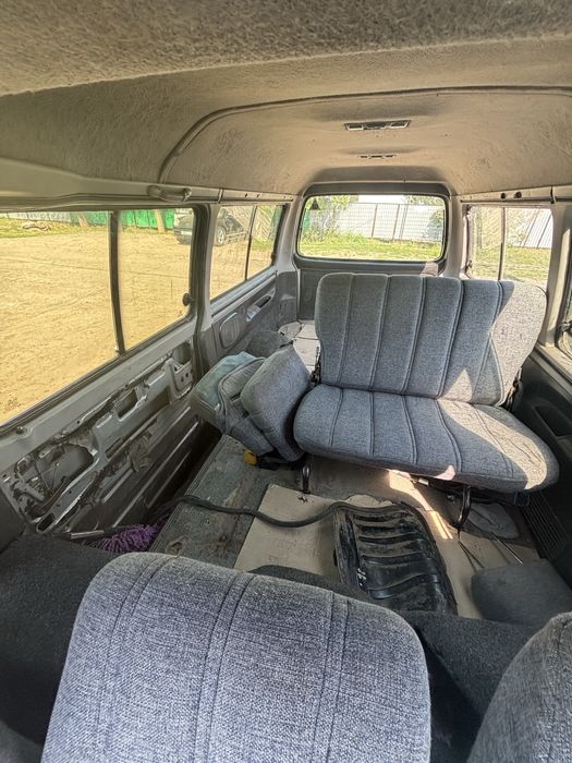 Hyundai H100 минивен