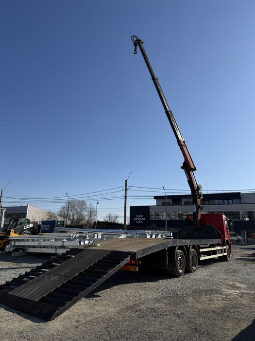 Volvo FM9  km 240 mii cu macara Palfinger 7T ridica ,rampa hidrualica