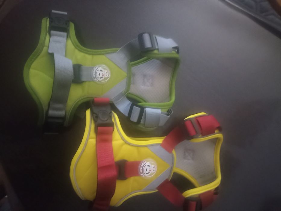 Продам шлейку для собак