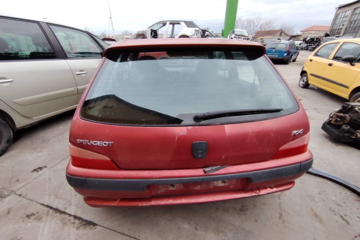Capota motor Peugeot 106 2001 1.4 MT (75 hp)