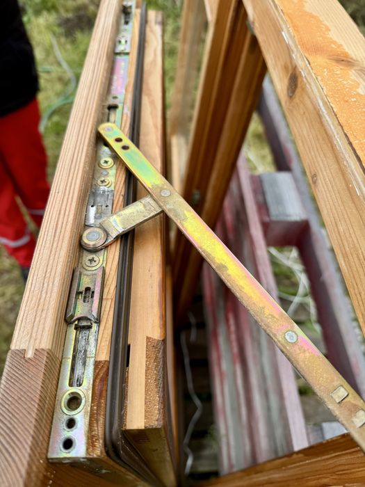 FEREASTRA LEMN TERMOPAN cabana rustic sprosuri H 124 x L 111 Germania