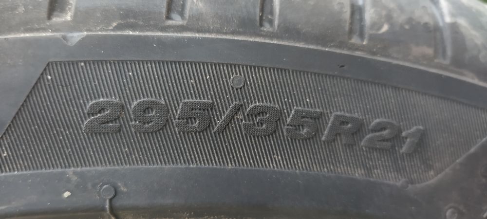 оригинал  21'  AMG  с  гуми