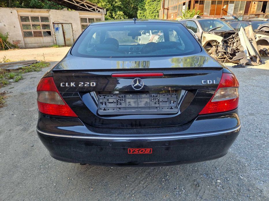 Mercedes CLK220CDI 150кс 646 Facelift  автоматик черен таван НА ЧАСТИ!