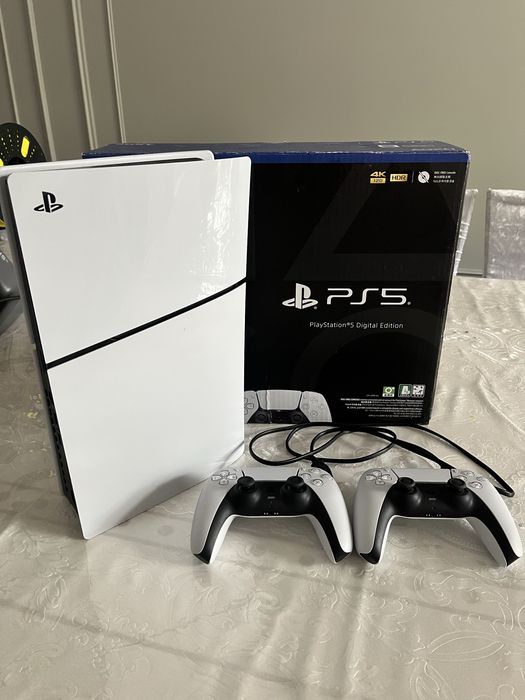 Продам Play Station 5 Slim