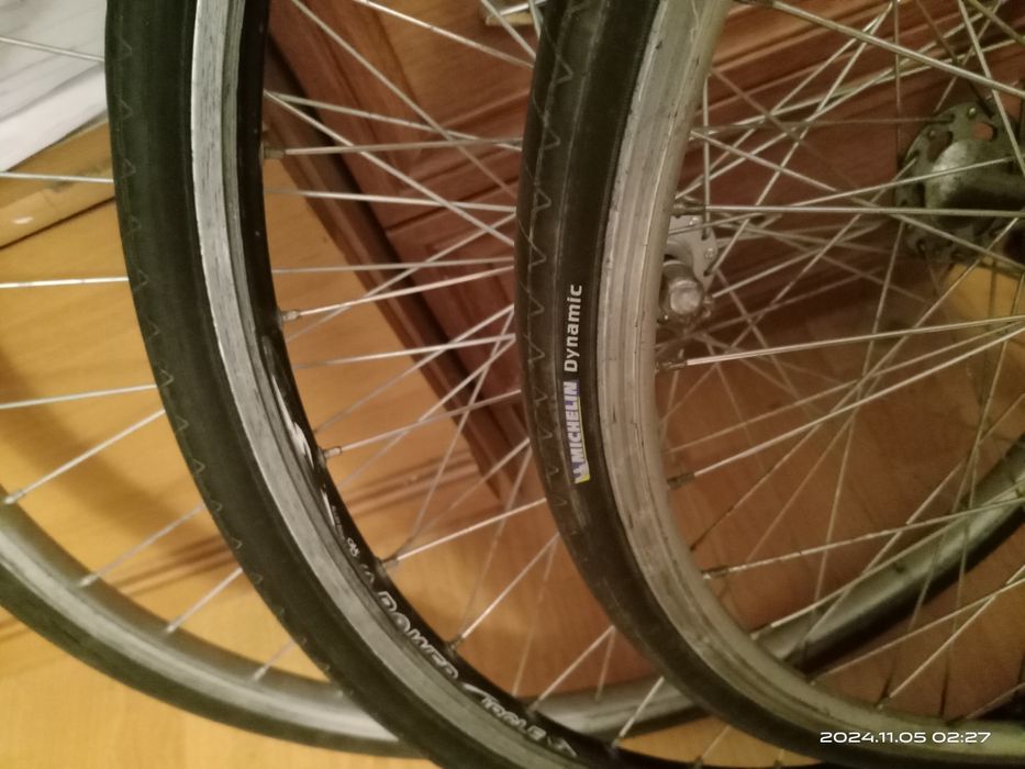 Продам колеса ХВЗ, старт шоссе, трековые.