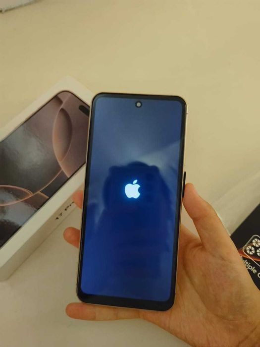 Продам телефон корпус айфон 17