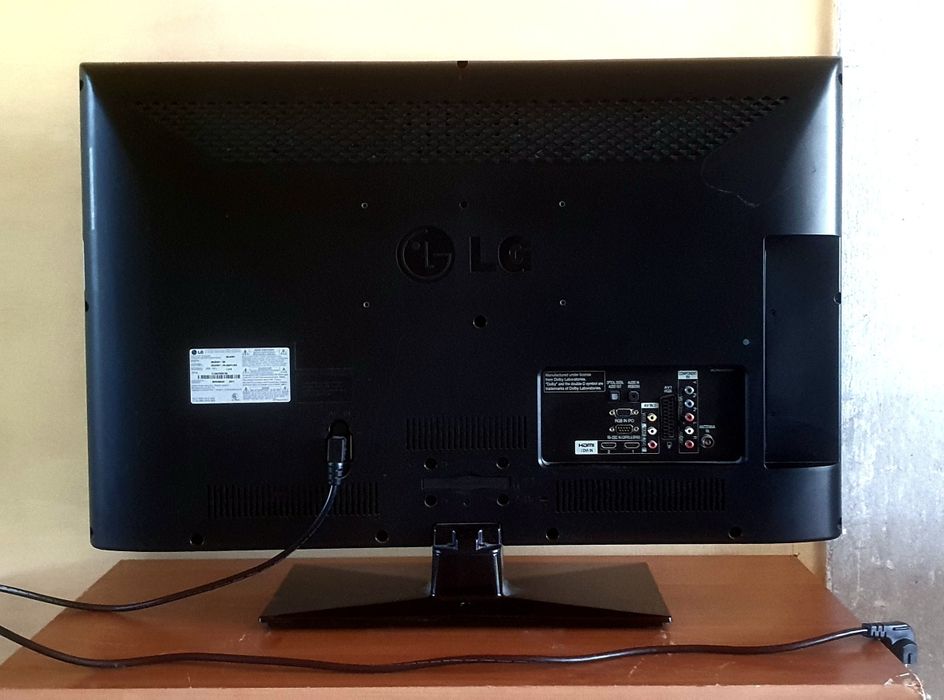 Продам телевизор LG