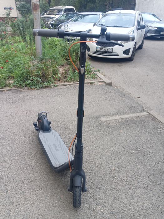 Самокат ninebot  F65U б/у