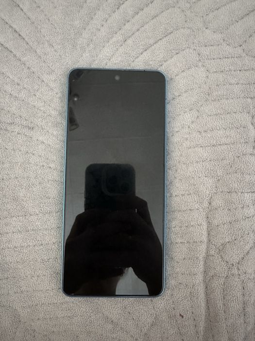 Продам телефон TECNO CAMON 19 Pro