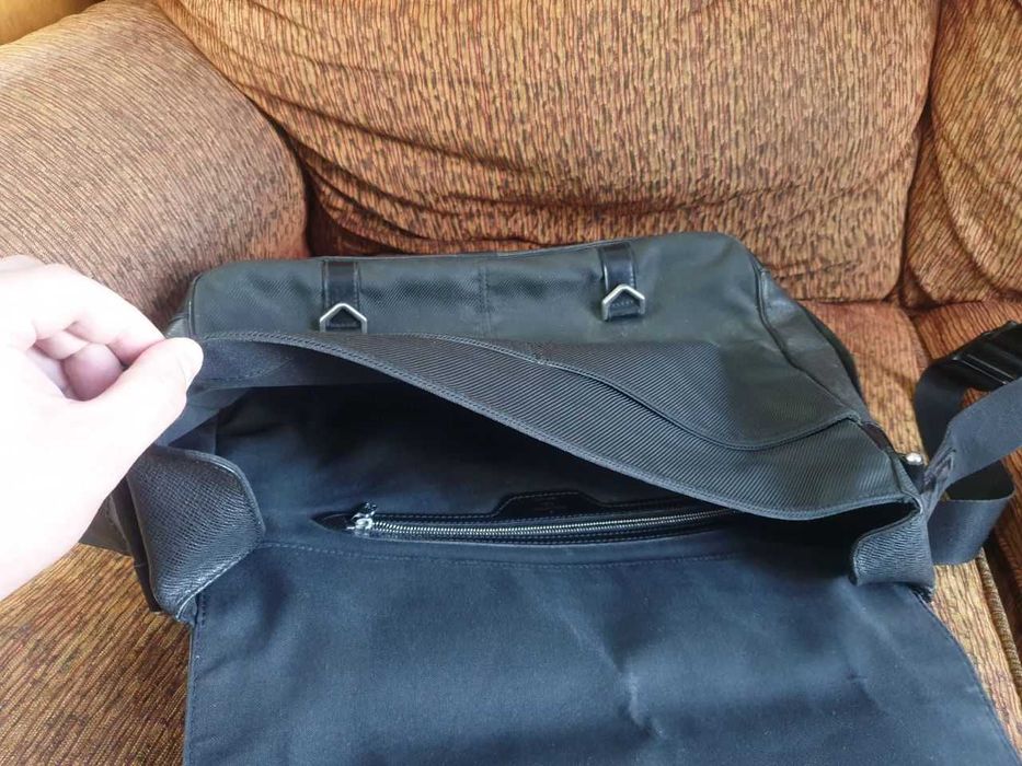 Сумка через плечо  Louis Vuitton оригинал