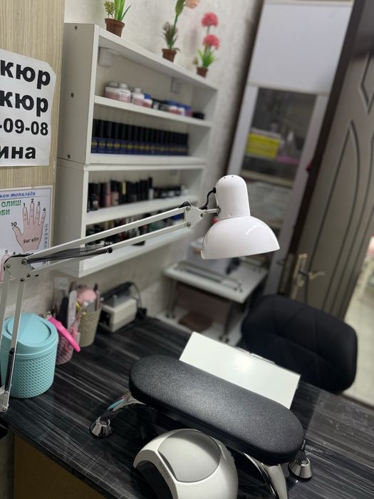 Salon uchun manikur narsalari yengi sotiladi