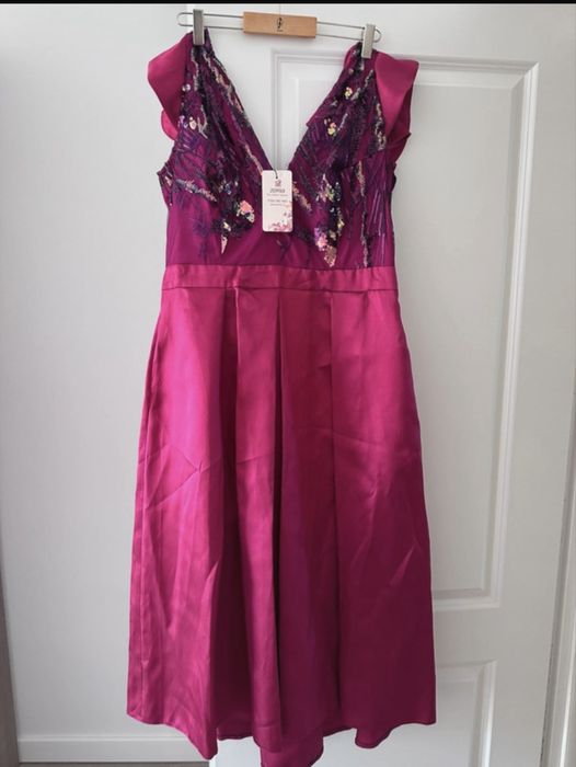 Vand rochie de seara