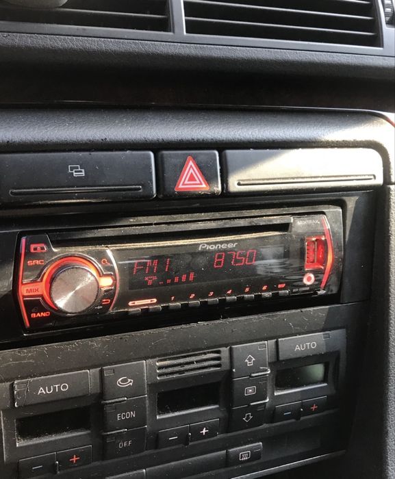 Аудио плеър Pioneer DEH-X3500UI