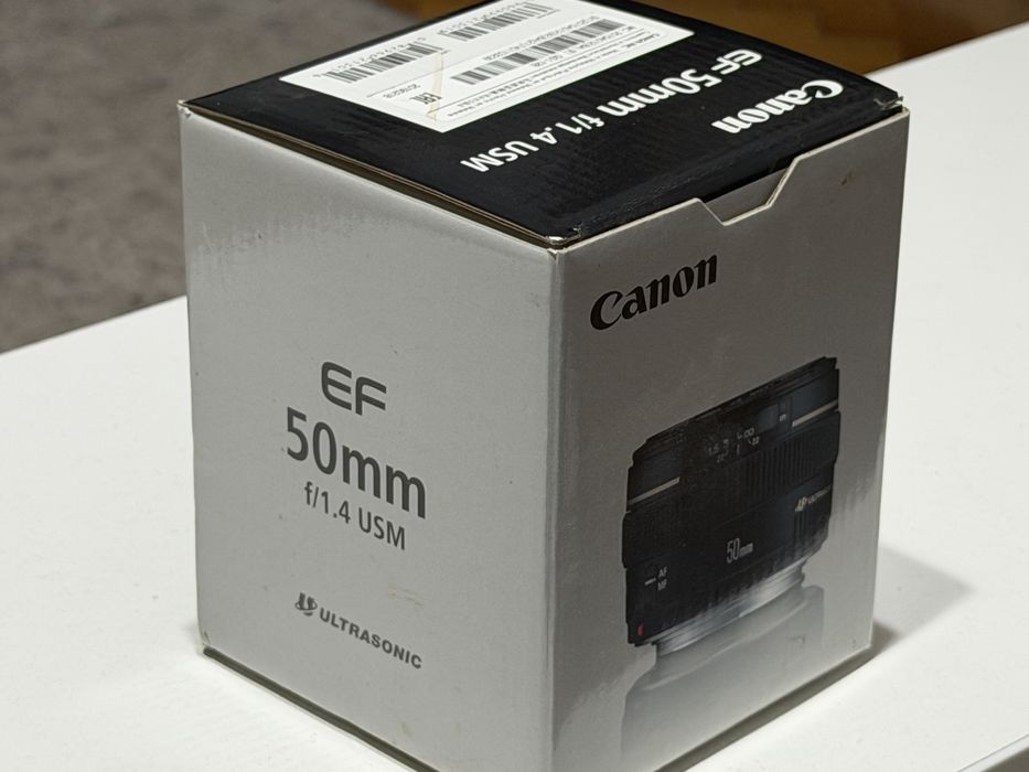 Obiectiv Canon EF 50mm f/1.4 USM – stare foarte bună