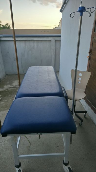 Перевязочный стол ва стул сотилади
