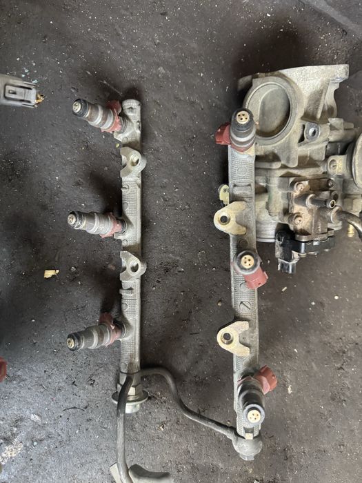 Форсунки авенсис