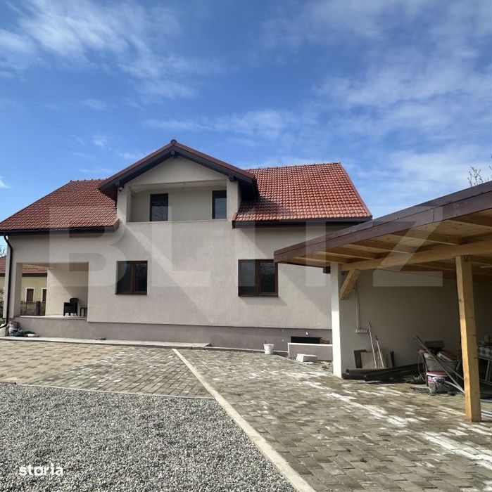 Casa premium P+M, 300 mp utili, teren 3200 mp, complet renovata 2025.