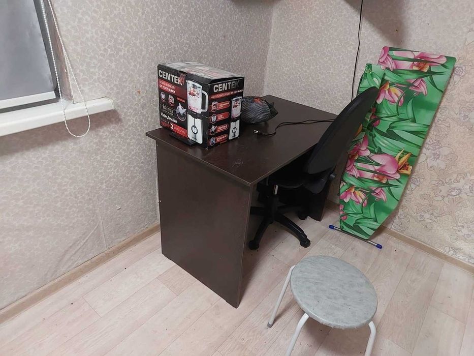 Срочно продаю двухъярусную кровать