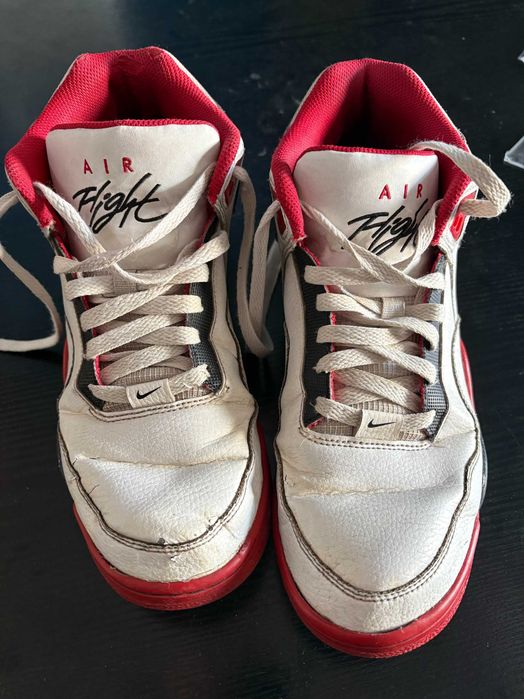 Nike Flight Legacy Red