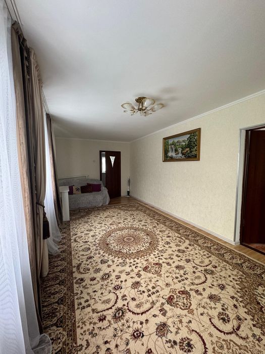 Жер үй сатамын .