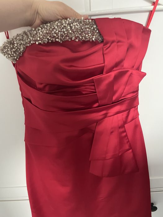 Червени Рокли за 20 лв