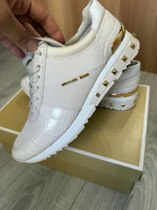 Adidasi Michael Kors noi în cutie mărimea 39