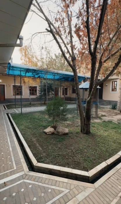 Срочно Хонобод 7 соток 10 комнаты, Сергелийский район