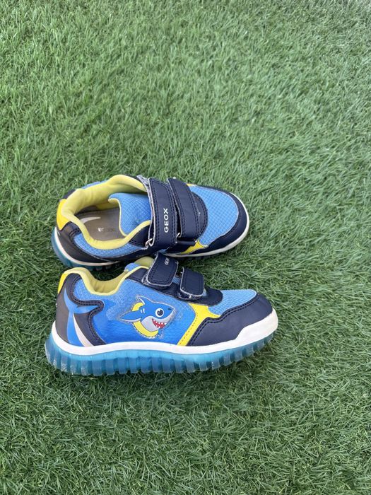 Geox кроссовки для мальчика 25