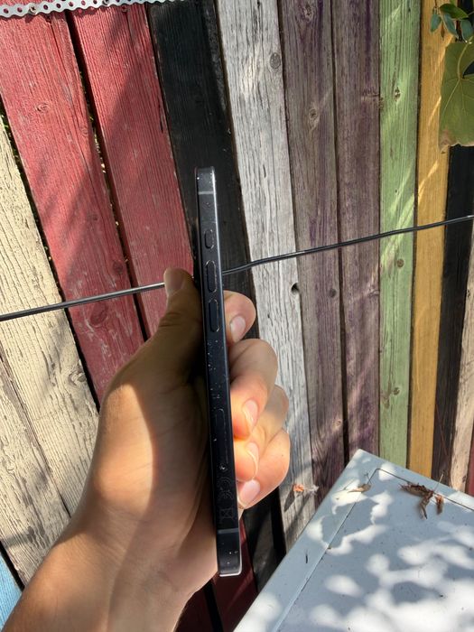 iPhone 16, stare 92%, în cutie, cu garanție de 1 lună.