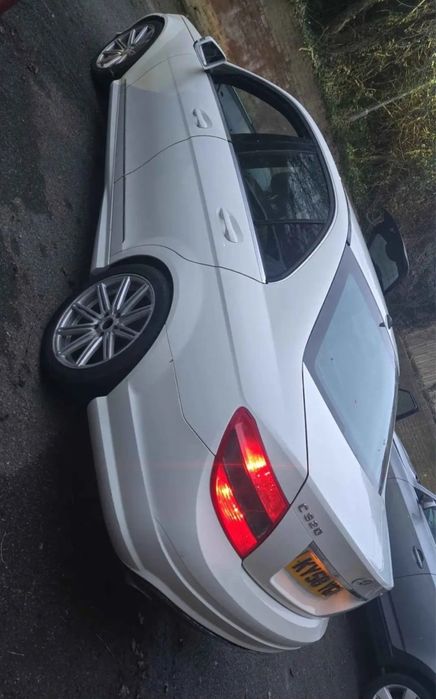 Dezmembrez mercedes AMG w204 320