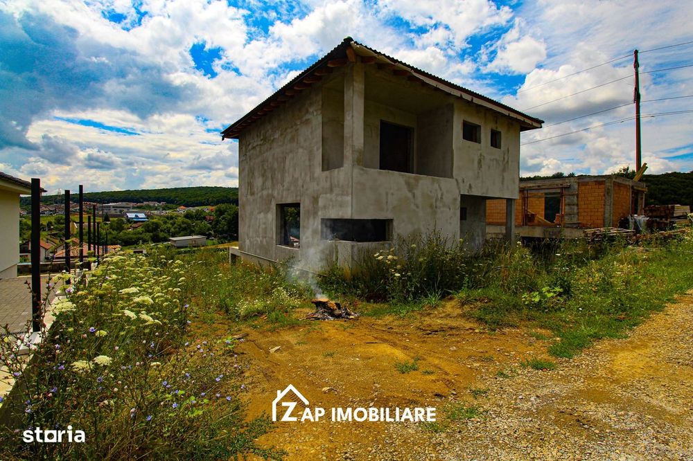 Corunca - Casă Individuală P+1 - 5 Camere (4 Dormitoare) - Teren 490 m