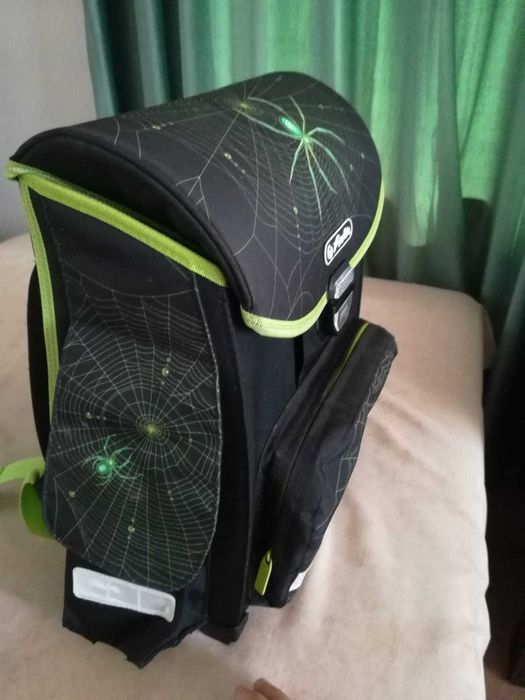 Ghiozdan  marca Herlitz  NOU