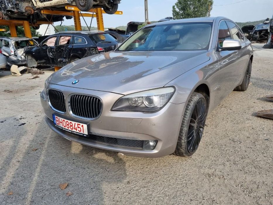 Dezmembrez BMW seria 7 740d F01 f02 long motor 3.0d bi-turbo 306cp N57D30B cutie injector plafon bara dezmembrari piese jante