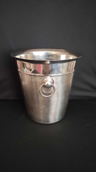 Голям съд за лед от неръждаема стомана