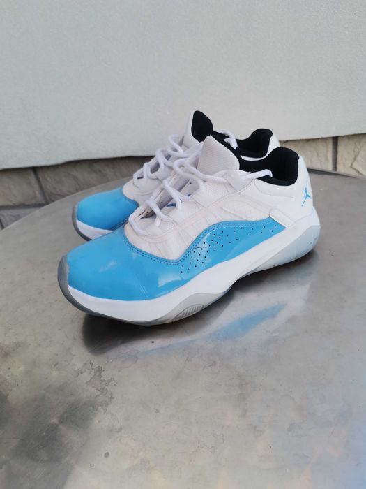 Air Jordan 11 CMFT Low