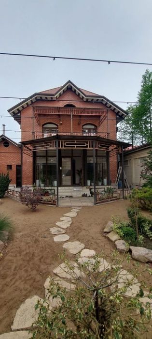 В продаже 2-этажный дом Янгихает Шокир-Арык