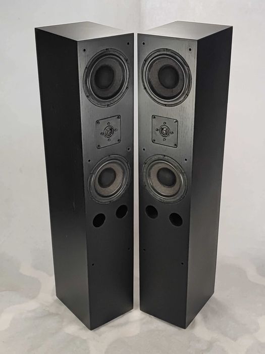 Vand, schimb boxe ProaAc Super Tower