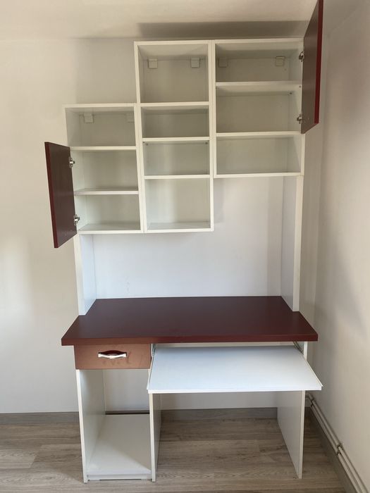 Birou NOU cu loc de depozitare