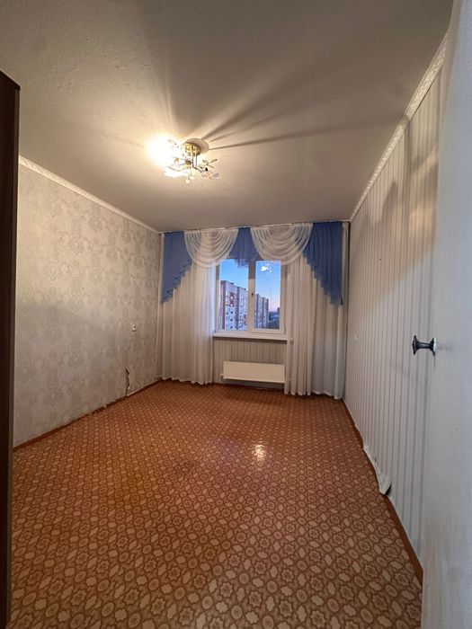 Продам 2х комн 19 мкрн. Интеркабель