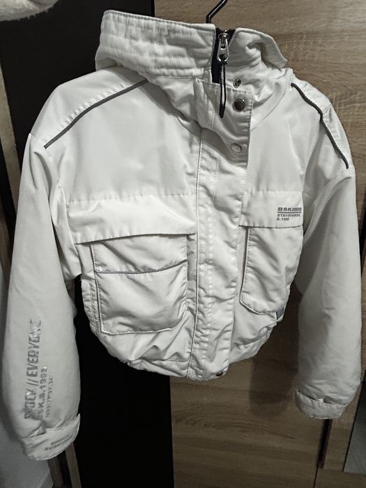 Geaca scurta Bershka