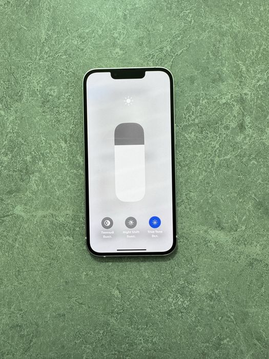 iPhone 13 128GB Starlight