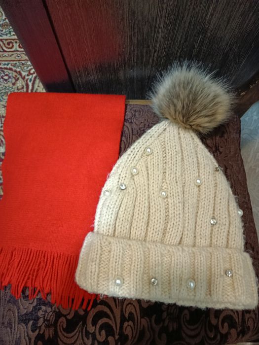 Шапка и шарф детский