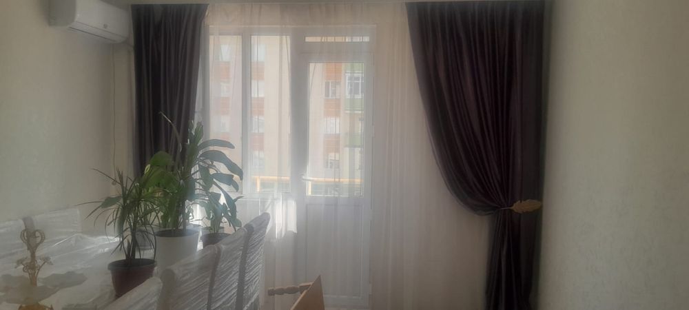 Шторы, тюли на окна в квартиру
