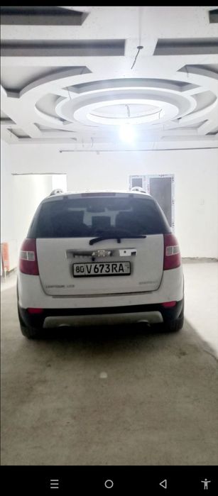 Каптива 1ни 4чи позиция фул Мошинни зур хамма жойи,  петноси бор 2010