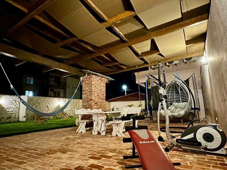 На море в къща за 11 души!