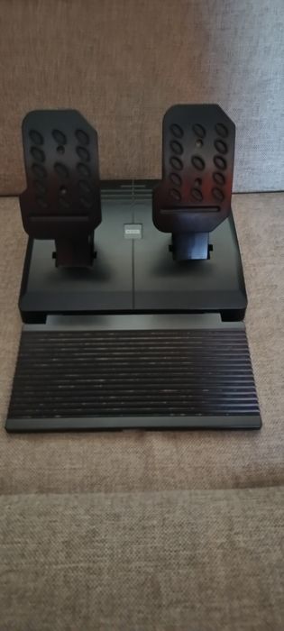 Volan HORI RWA Racing Wheel Apex VAND URGENT