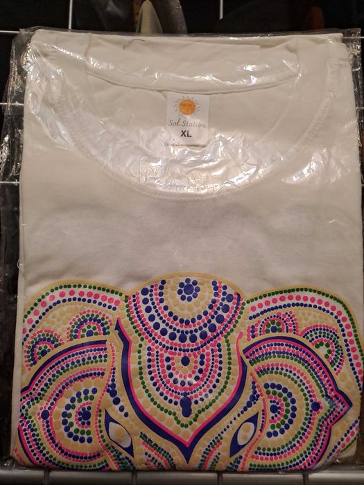 Новая футболка М и XL