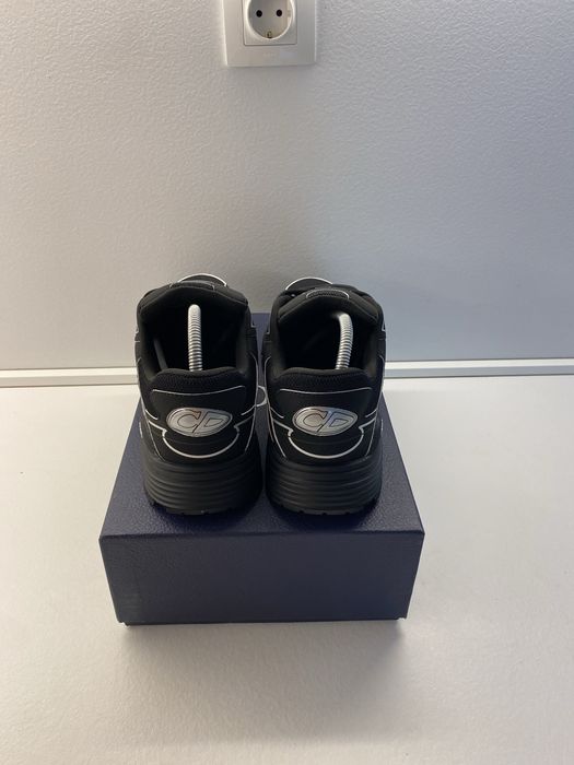 Dior b30