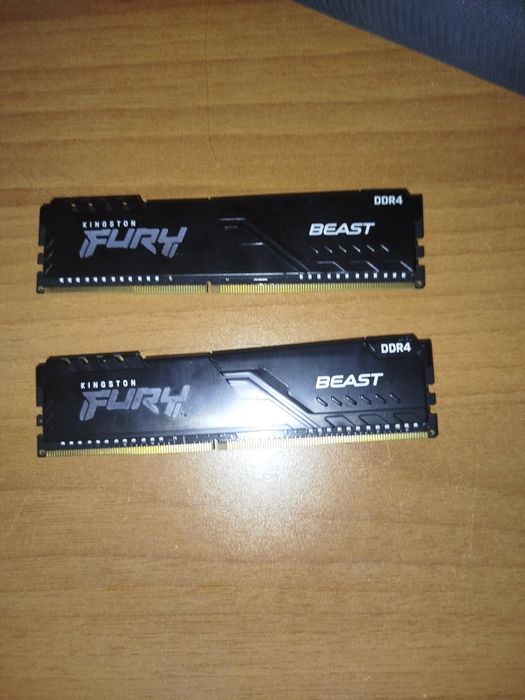 Vand memori RAM DDR4